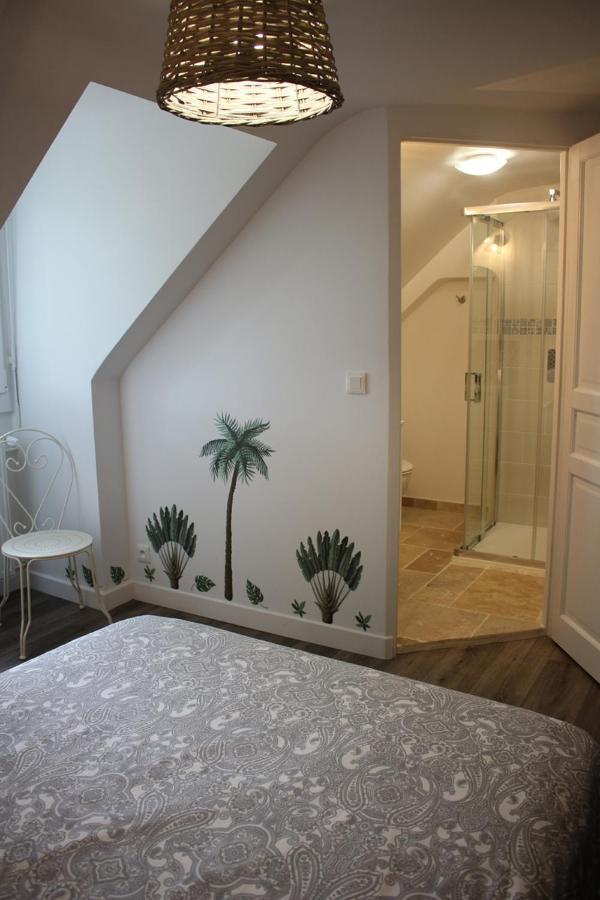 Ty Daou - Gites Du Vieux Tilleul Treglamus Exterior foto